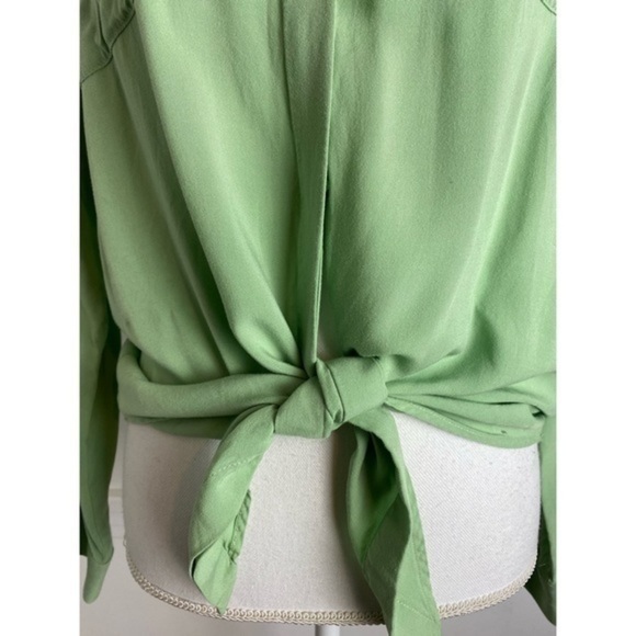 Maeve Anthropologie • Sandbridge Green Tie Blouse - Picture 4 of 6